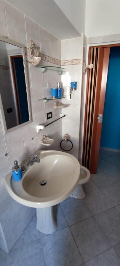 Azzurro Come Il Mare Termoli Kültér fotó